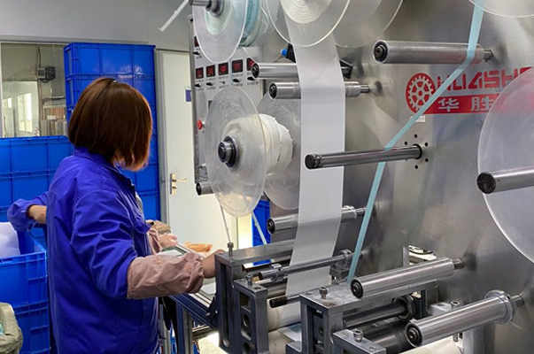 膏藥貼牌代加工的流程和工藝有哪些-修康藥業集團 膏藥貼牌代加工的流程和工藝有哪些-修康藥業集團