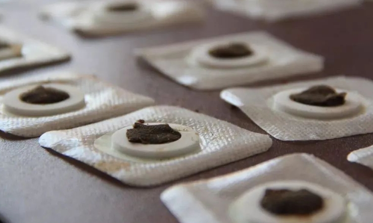 三九貼生產廠家,專業生產膏貼產品,滿足您的個性化需求。